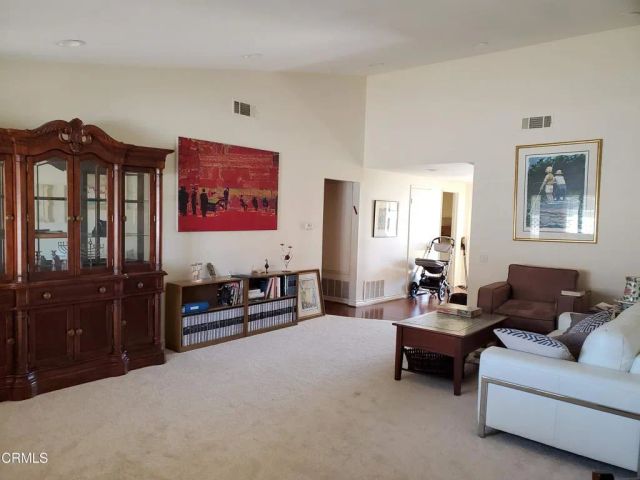 34010 Village 34, Camarillo, CA 93012