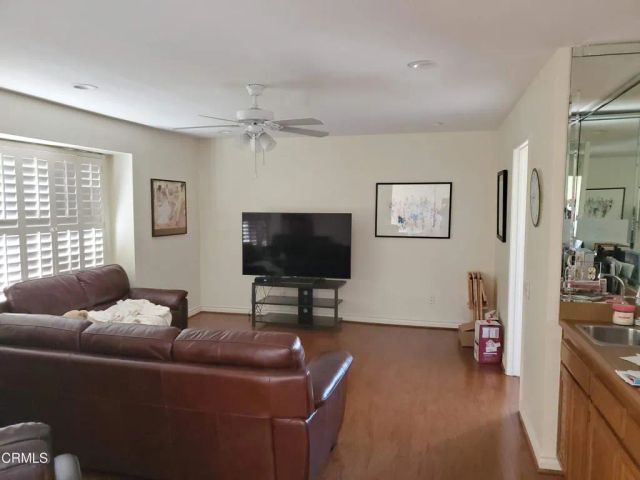 34010 Village 34, Camarillo, CA 93012