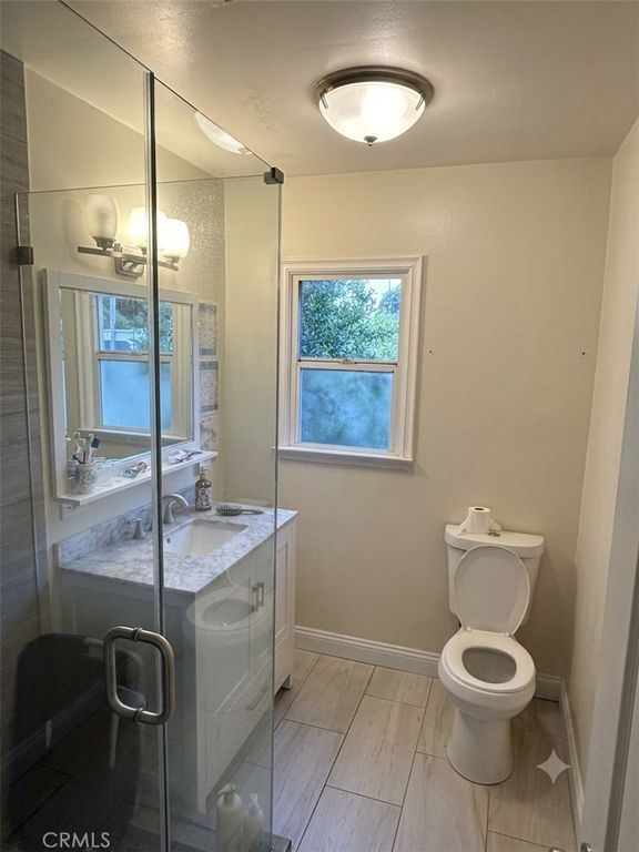 Image 7 of property listing at 8502 Noble Avenue, North Hills, CA 91343