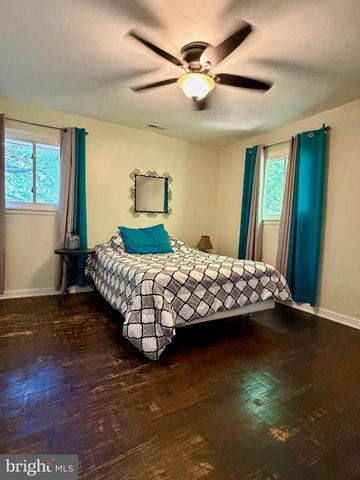 25 PANORAMA DR, Oxon Hill, MD 20745