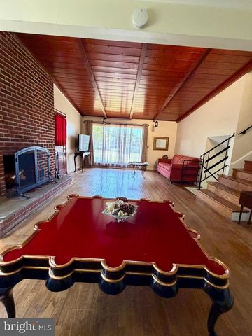 25 PANORAMA DR, Oxon Hill, MD 20745