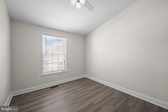 122 COURTLAND WOODS CIR, Pikesville, MD 21208