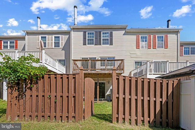 122 COURTLAND WOODS CIR, Pikesville, MD 21208