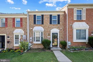 122 COURTLAND WOODS CIR, Pikesville, MD 21208