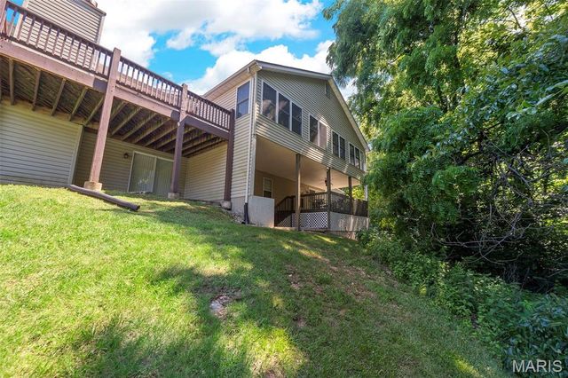 520 Woodview Meadows Court, Wentzville, MO 63385
