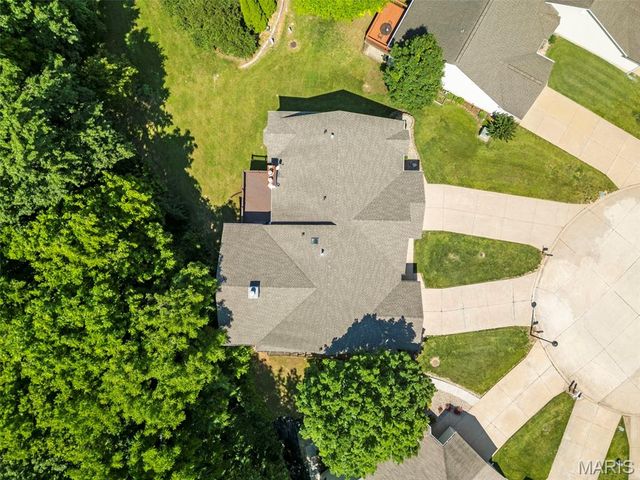 520 Woodview Meadows Court, Wentzville, MO 63385
