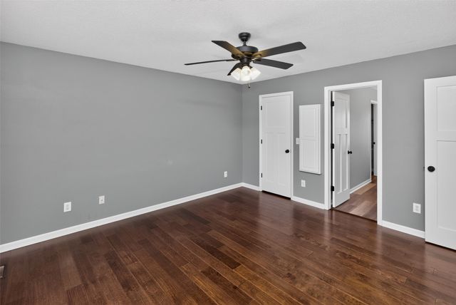 513 Park Street, Van Meter, IA 50261