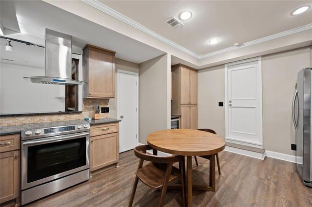 5120 Chemin De Vie, Atlanta, GA 30342