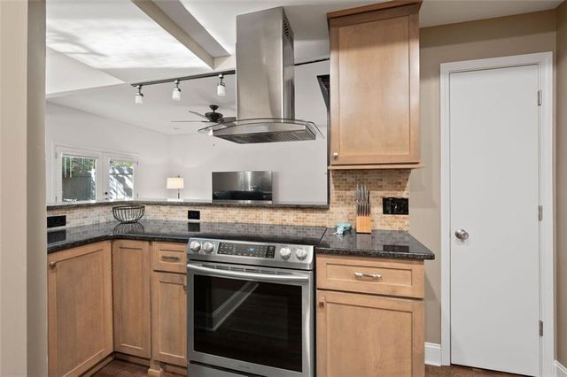 5120 Chemin De Vie, Atlanta, GA 30342