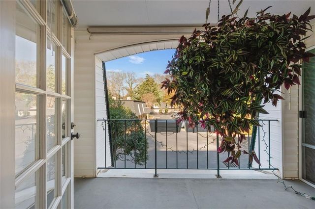 5120 Chemin De Vie, Atlanta, GA 30342