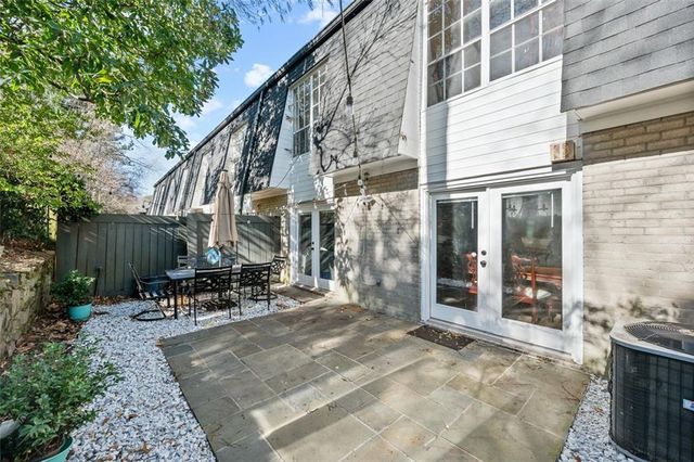 5120 Chemin De Vie, Atlanta, GA 30342