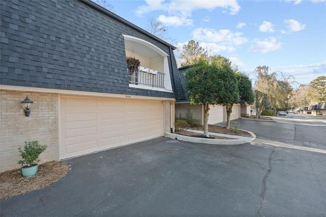 5120 Chemin De Vie, Atlanta, GA 30342