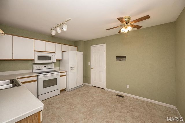 308 Kehrs Mill Bend Court, Ballwin, MO 63011