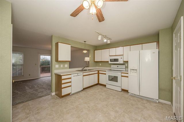 308 Kehrs Mill Bend Court, Ballwin, MO 63011