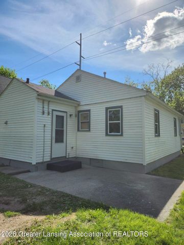 517 S Fairview Avenue, Lansing, MI 48912