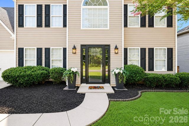 108 Madelia Place, Mooresville, NC 28115