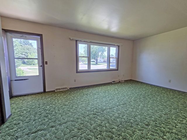 785 Aztec Court, Lowell, IN 46356