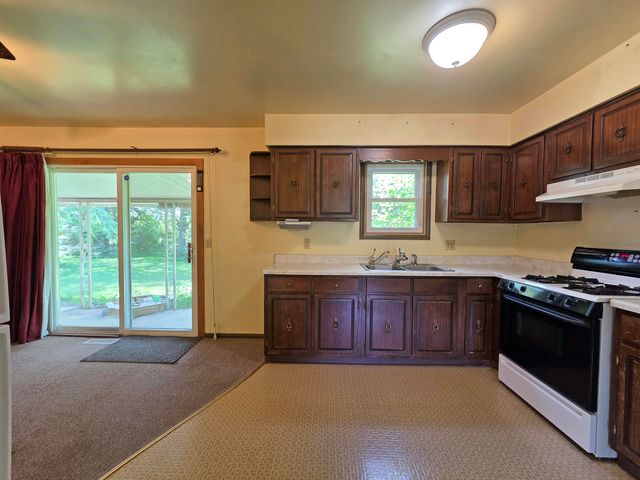 785 Aztec Court, Lowell, IN 46356