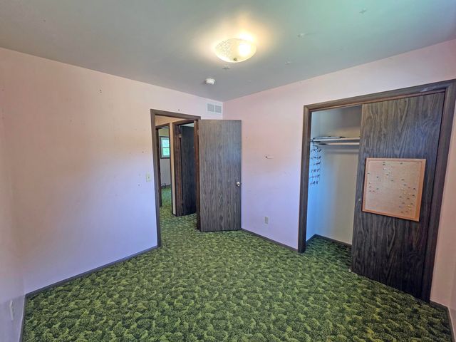 785 Aztec Court, Lowell, IN 46356