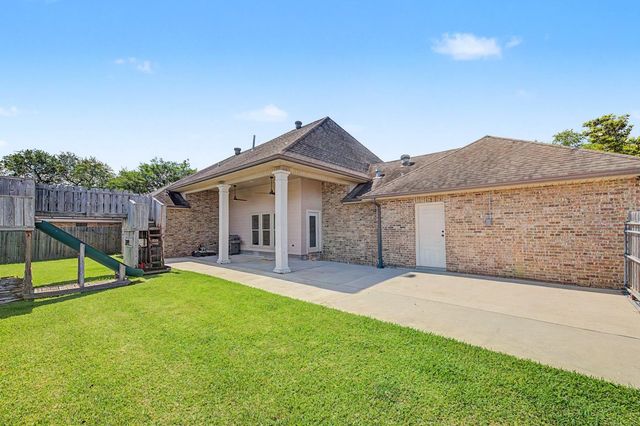 210 Chantilly Drive, Houma, LA 70360