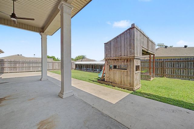 210 Chantilly Drive, Houma, LA 70360