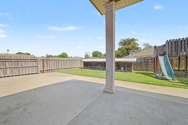 210 Chantilly Drive, Houma, LA 70360