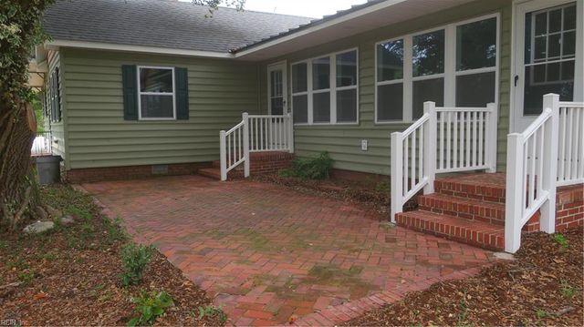 276 Harris Creek RD, Hampton, VA 23669