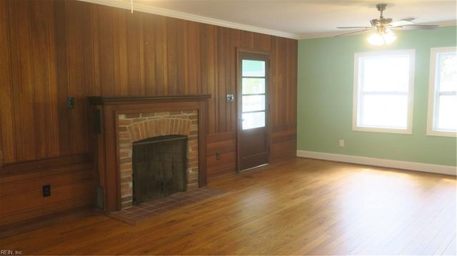 276 Harris Creek RD, Hampton, VA 23669