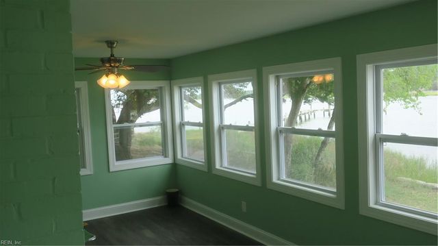 276 Harris Creek RD, Hampton, VA 23669