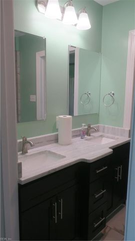 276 Harris Creek RD, Hampton, VA 23669