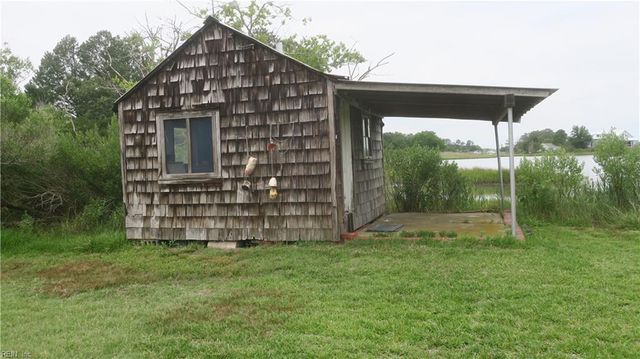 276 Harris Creek RD, Hampton, VA 23669