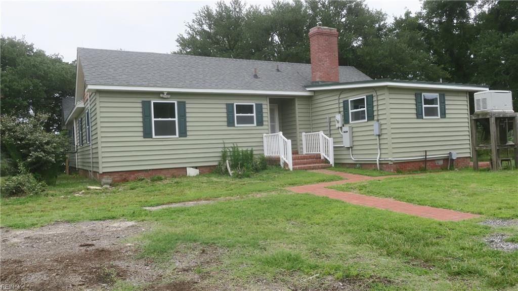 276 Harris Creek RD, Hampton, VA 23669