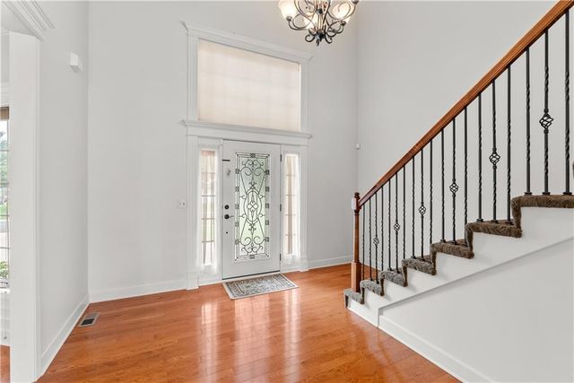 8804 SE 1st Street, Lee's Summit, MO 64064