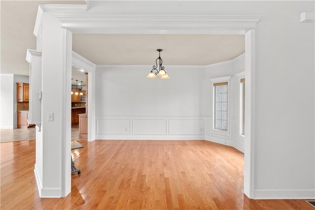 8804 SE 1st Street, Lee's Summit, MO 64064