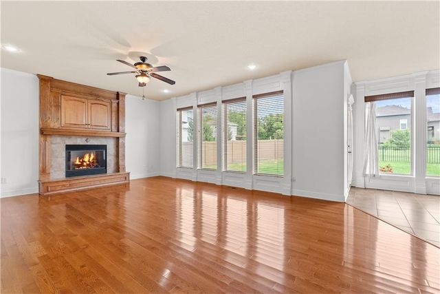 8804 SE 1st Street, Lee's Summit, MO 64064