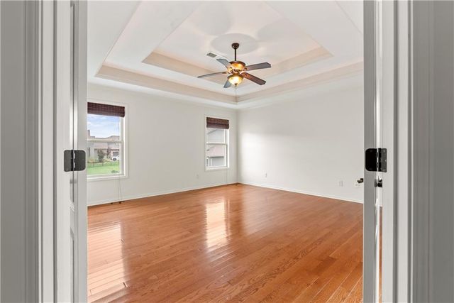 8804 SE 1st Street, Lee's Summit, MO 64064