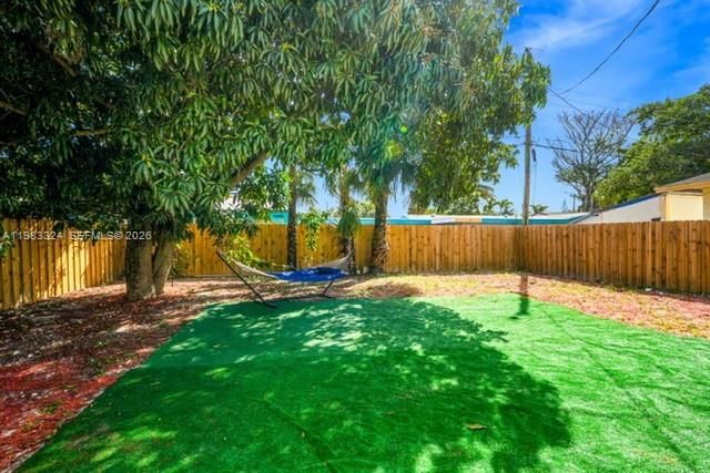 2760 NW 13th Ct, Fort Lauderdale, FL 33311