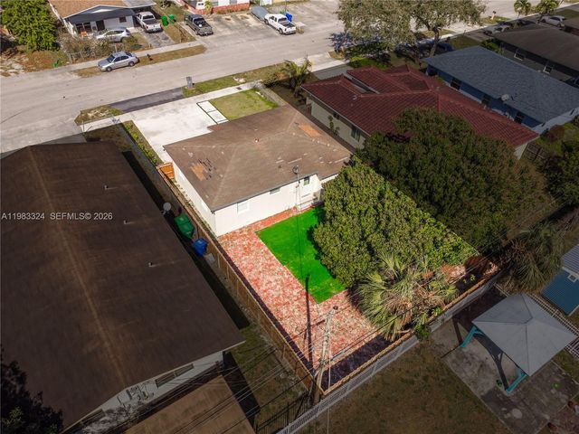 2760 NW 13th Ct, Fort Lauderdale, FL 33311