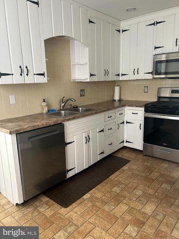 337 HIGHLAND AVE, Downingtown, PA 19335