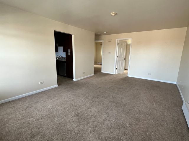 4340 Wilson Avenue 5, Downers Grove, IL 60515