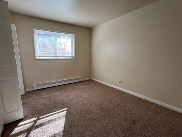 4340 Wilson Avenue 5, Downers Grove, IL 60515