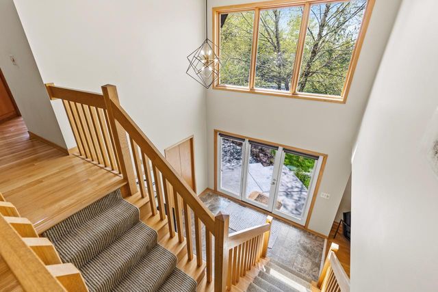 6315 Sequoia Circle, Eden Prairie, MN 55346