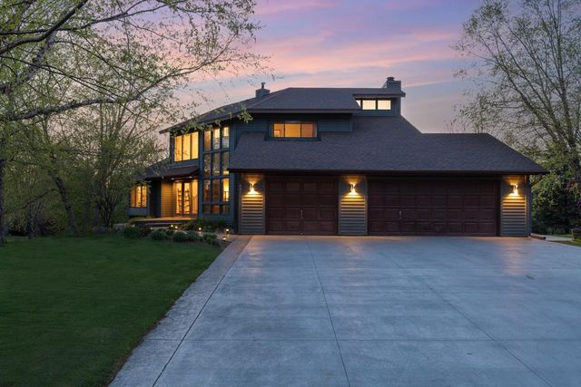 6315 Sequoia Circle, Eden Prairie, MN 55346