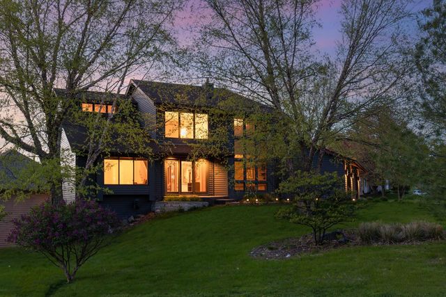 6315 Sequoia Circle, Eden Prairie, MN 55346