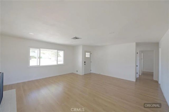 18190 Hiawatha Road, Apple Valley, CA 92307