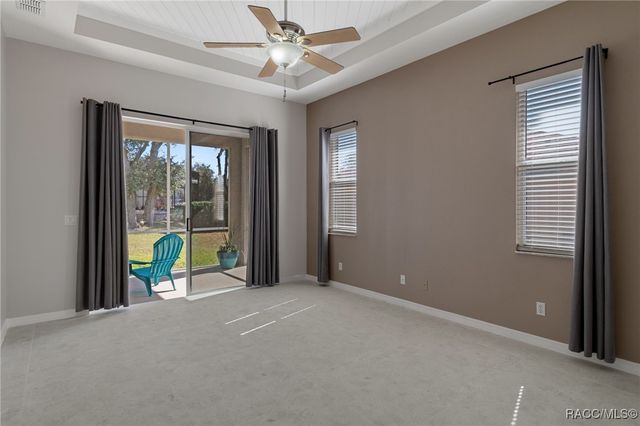 5648 W Hunters Ridge Circle, Lecanto, FL 34461