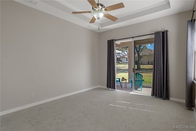 5648 W Hunters Ridge Circle, Lecanto, FL 34461