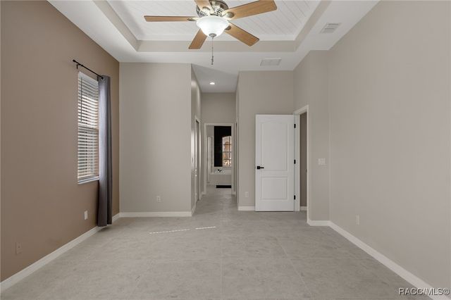 5648 W Hunters Ridge Circle, Lecanto, FL 34461