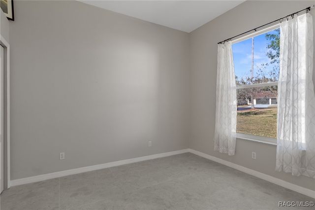 5648 W Hunters Ridge Circle, Lecanto, FL 34461