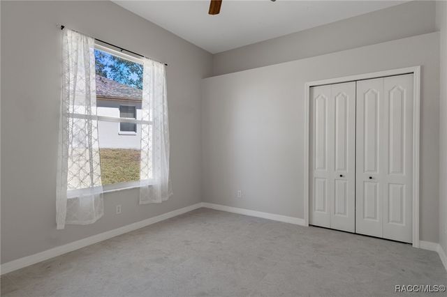 5648 W Hunters Ridge Circle, Lecanto, FL 34461